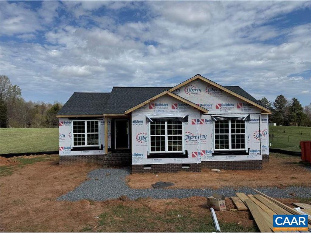 244 BANNISTER TOWN RD, Louisa, VA 23093