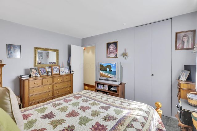 5083 Meadowbrook Drive, Columbus, OH 43207