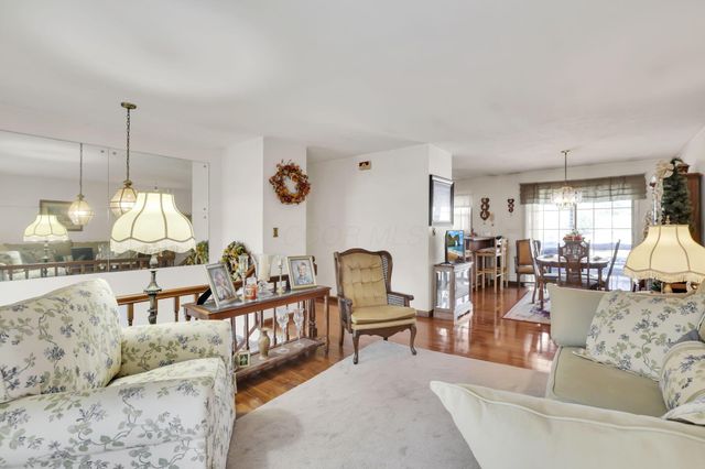 5083 Meadowbrook Drive, Columbus, OH 43207