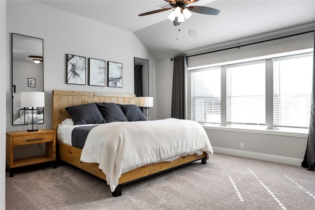 541 Marigold Drive, Midlothian, TX 76065