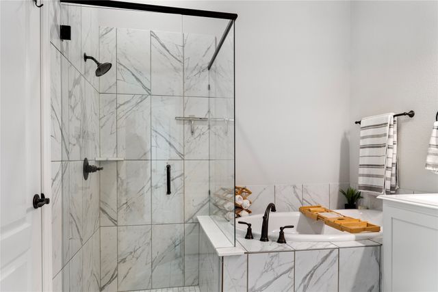 541 Marigold Drive, Midlothian, TX 76065