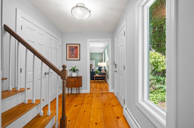 11 Nathan Lord Road, Amherst, NH 03031
