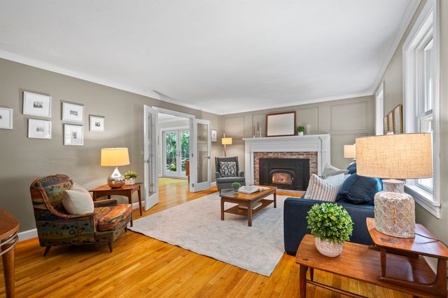 11 Nathan Lord Road, Amherst, NH 03031