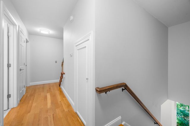 11 Nathan Lord Road, Amherst, NH 03031