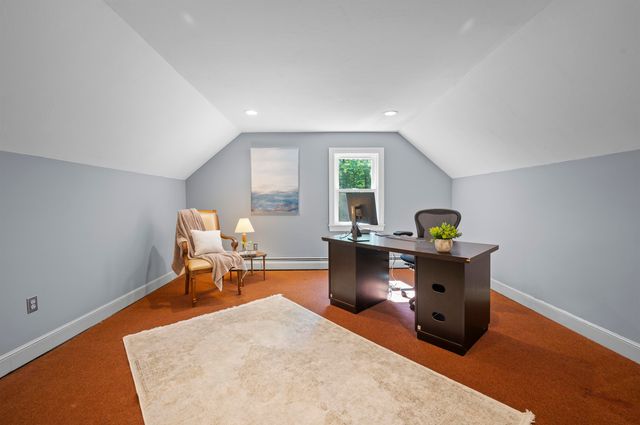11 Nathan Lord Road, Amherst, NH 03031