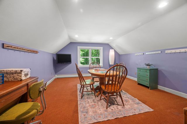 11 Nathan Lord Road, Amherst, NH 03031