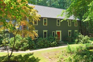 11 Nathan Lord Road, Amherst, NH 03031