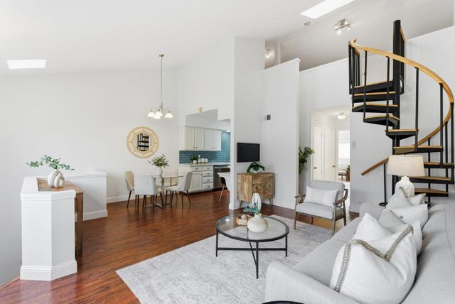 1005 Helen Avenue 2, Sunnyvale, CA 94086