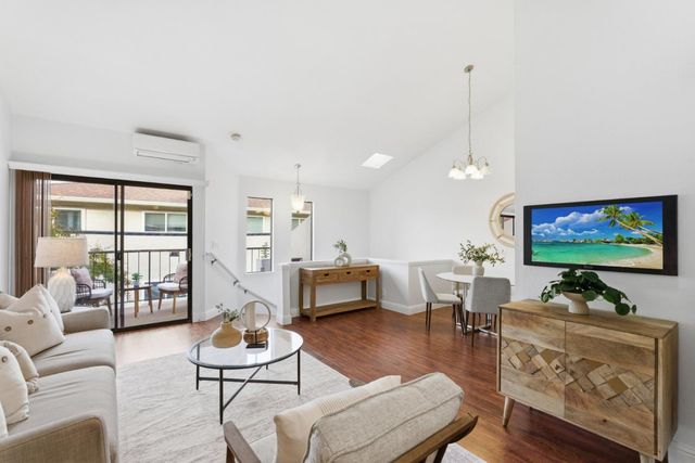 1005 Helen Avenue 2, Sunnyvale, CA 94086