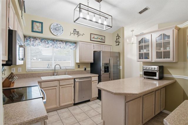 534 GENEVA AVENUE, Deltona, FL 32725