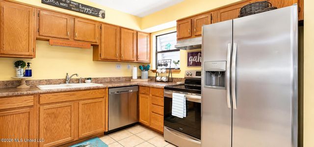6087 Pontiac Drive, Kiln, MS 39556