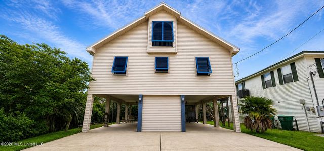 6087 Pontiac Drive, Kiln, MS 39556