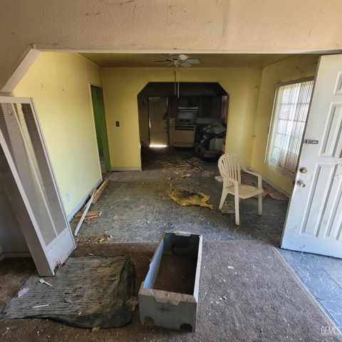 200 Polk Street, Taft, CA 93268