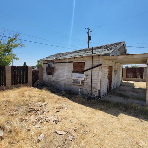200 Polk Street, Taft, CA 93268