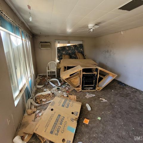 200 Polk Street, Taft, CA 93268