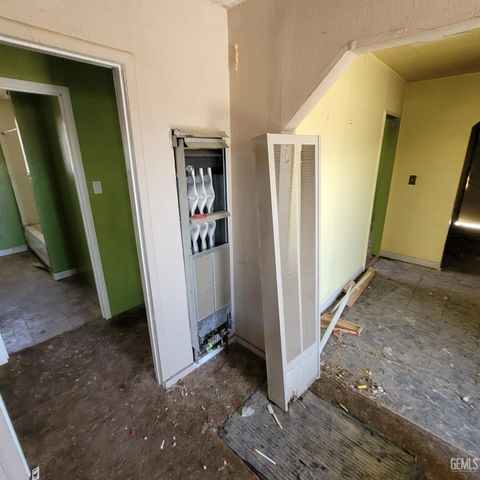 200 Polk Street, Taft, CA 93268