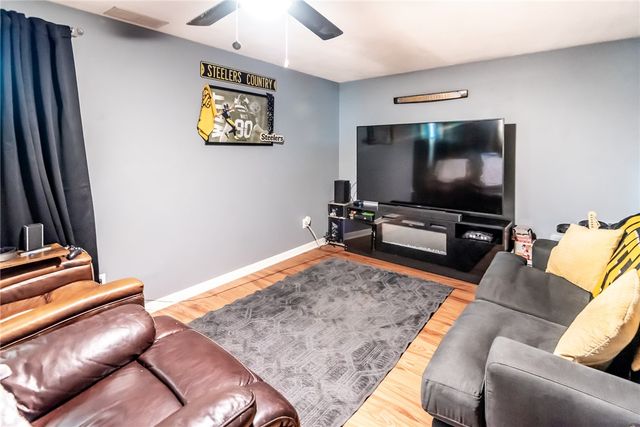 4982 Tewkesbury Drive, Huber Heights, OH 45424