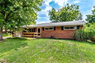 4982 Tewkesbury Drive, Huber Heights, OH 45424