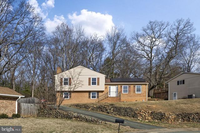 1703 VERMIRA PL, Charlottesville, VA 22901