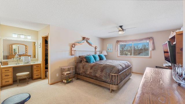 10571 Karston Avenue NE, Albertville, MN 55301