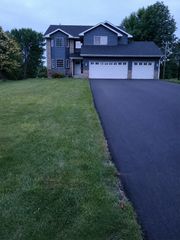 10571 Karston Avenue NE, Albertville, MN 55301