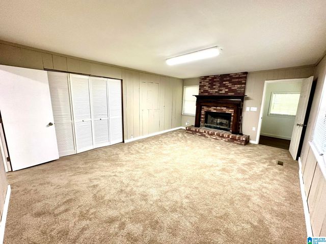 1907 VIRGINIA LANE, Hueytown, AL 35023