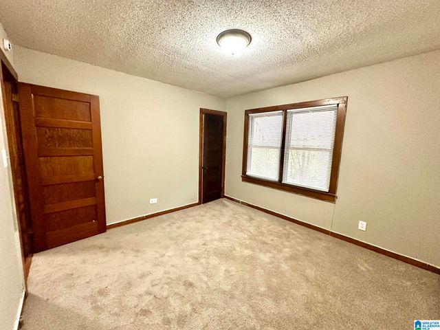 1907 VIRGINIA LANE, Hueytown, AL 35023