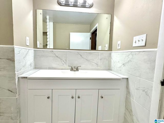 1907 VIRGINIA LANE, Hueytown, AL 35023