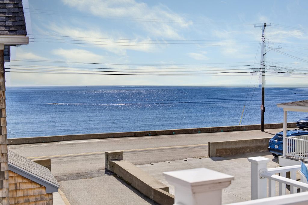 351-353 Webhannet Drive, Wells, ME 04090 — exterior