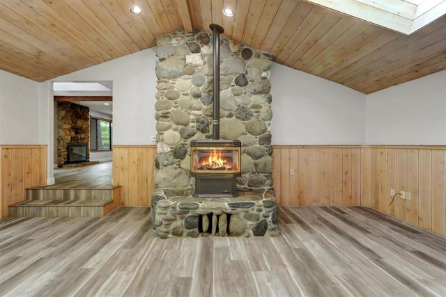 12840 Butterfly Dr, Nevada City, CA 95959