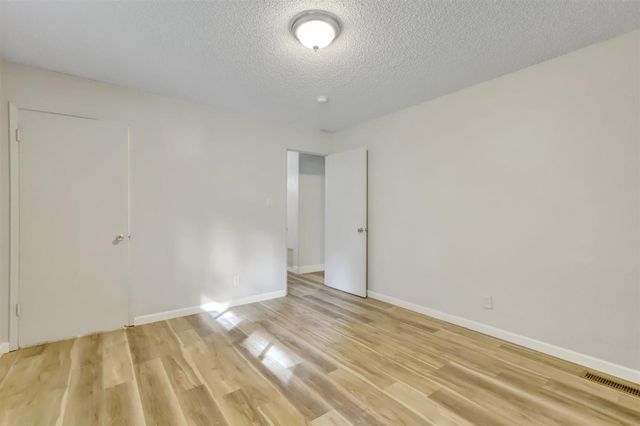 12840 Butterfly Dr, Nevada City, CA 95959