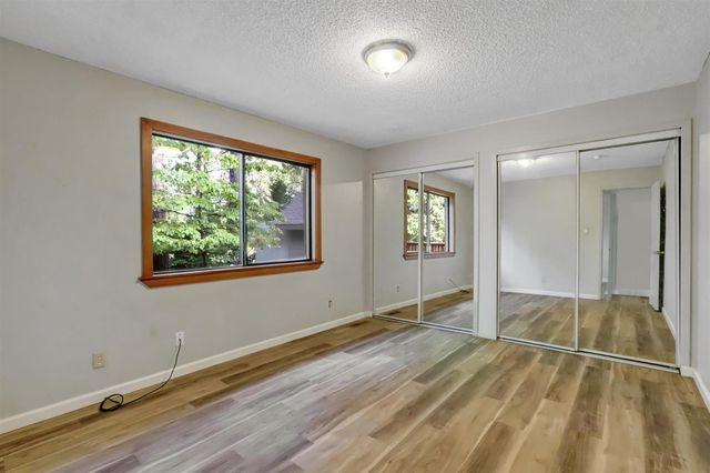 12840 Butterfly Dr, Nevada City, CA 95959