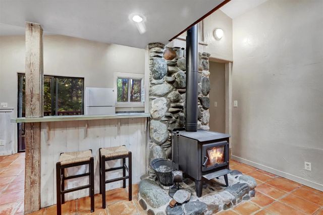 12840 Butterfly Dr, Nevada City, CA 95959