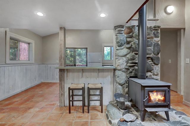 12840 Butterfly Dr, Nevada City, CA 95959