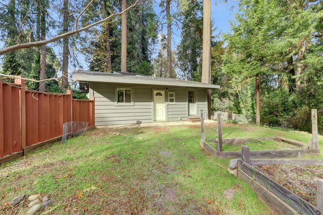 12840 Butterfly Dr, Nevada City, CA 95959