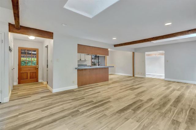 12840 Butterfly Dr, Nevada City, CA 95959