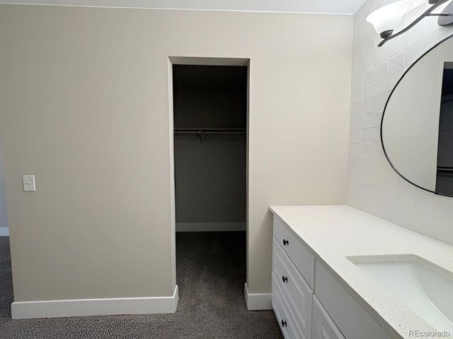 15350 E Arizona Avenue 308, Aurora, CO 80017