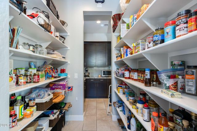 1332 E LA MIRADA Drive, Phoenix, AZ 85042