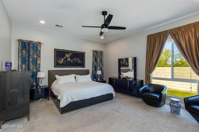 1332 E LA MIRADA Drive, Phoenix, AZ 85042