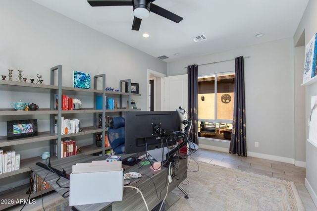 1332 E LA MIRADA Drive, Phoenix, AZ 85042