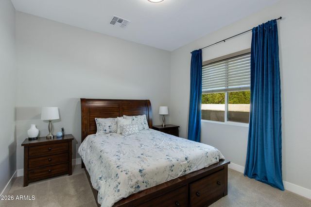 1332 E LA MIRADA Drive, Phoenix, AZ 85042