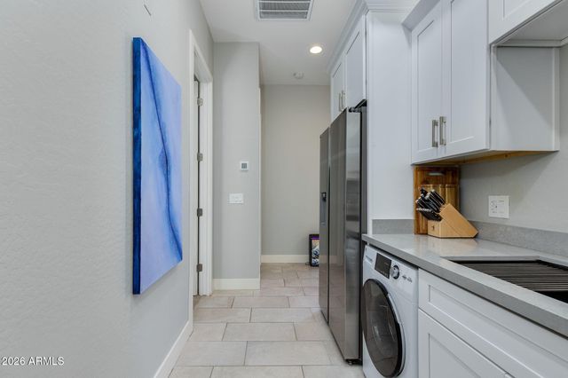 1332 E LA MIRADA Drive, Phoenix, AZ 85042