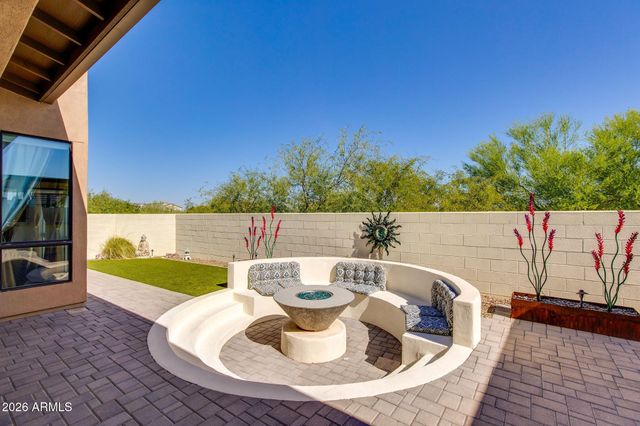 1332 E LA MIRADA Drive, Phoenix, AZ 85042
