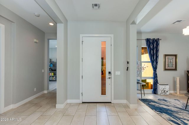 1332 E LA MIRADA Drive, Phoenix, AZ 85042