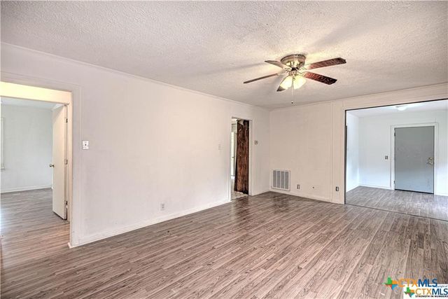 917 Carrie Avenue, Killeen, TX 76541