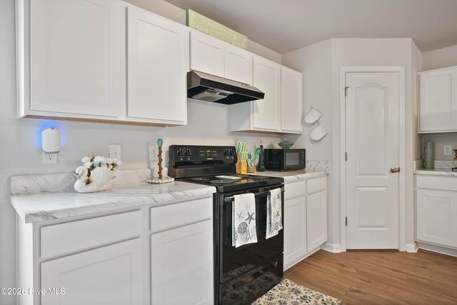 178 Hedge Hunter Court, Raeford, NC 28376