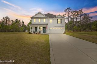 178 Hedge Hunter Court, Raeford, NC 28376