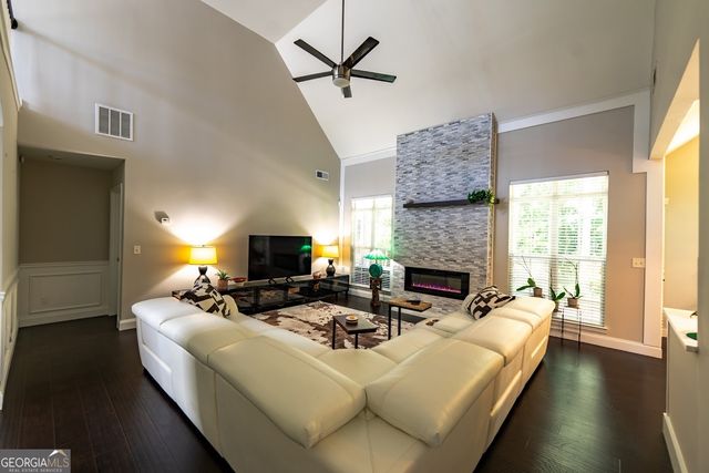 436 Ryoaks Drive, Hampton, GA 30228