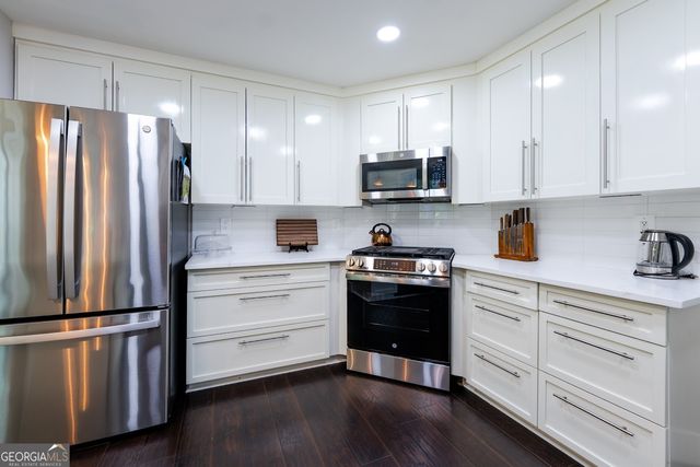 436 Ryoaks Drive, Hampton, GA 30228
