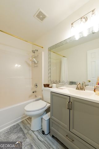 436 Ryoaks Drive, Hampton, GA 30228